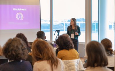 Mindfulness no Trabalho: Mais do que Felicidade Instantânea, é Autenticidade e Desempenho